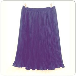Vintage black midi skirt (3 for $15)